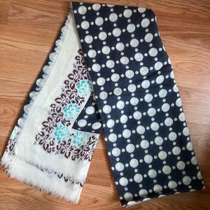 Patterned scarf